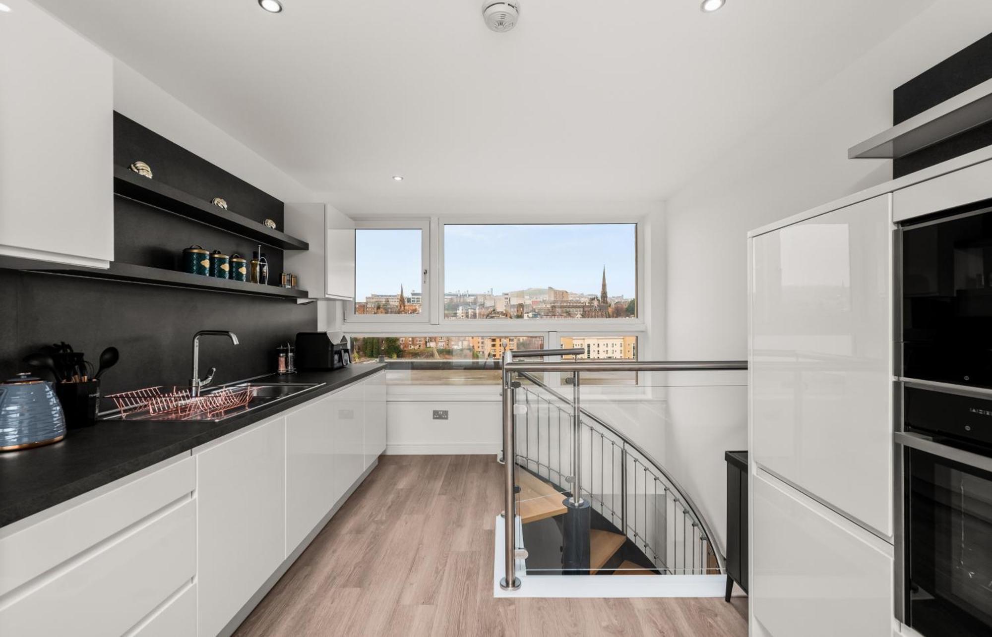 Luxe Riverside Duplex Penthouse, Amazing Views With 2 X Balcony, 3 X King Bedrooms, 2 X Bathrooms, Fully Equipped, River And City Views, Poker Table Plus Games, Free Parking, 10 Min To Uni And 5 Mins To Supermarket, Car Hire Available Poa Dundee Esterno foto